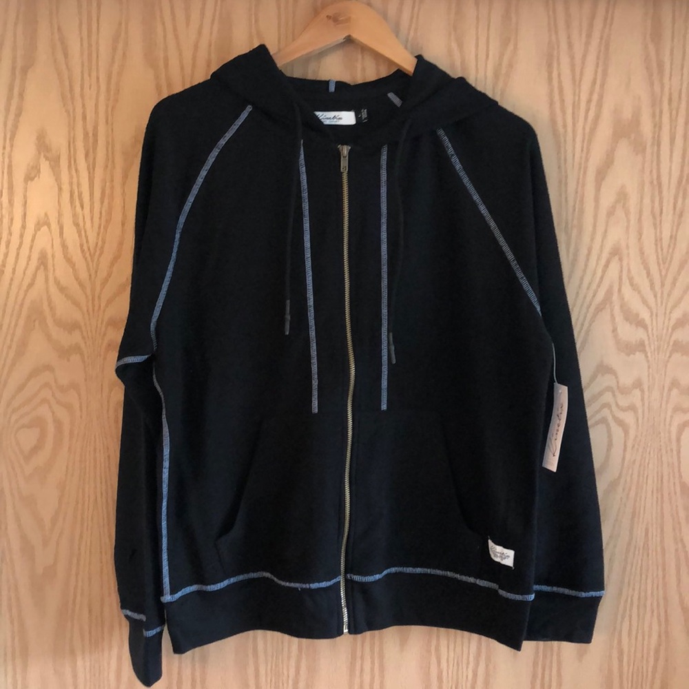 Men’s lightweight zip-up sweatshirt.
